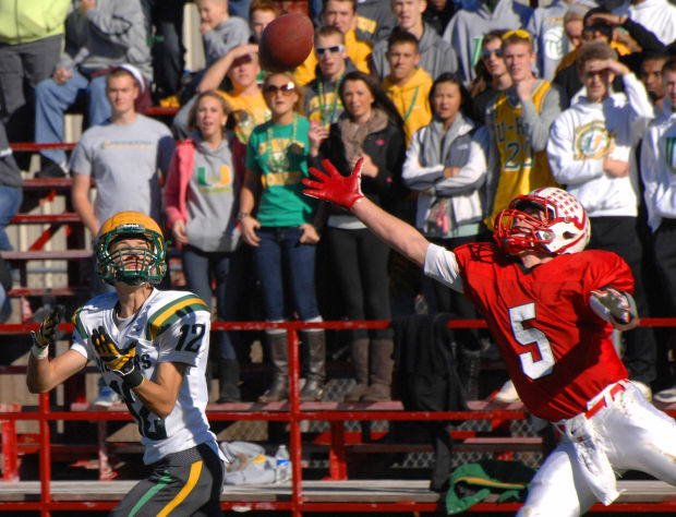 UHIGH vs JACKSONVILLE FTBALL 1 SAS.jpg